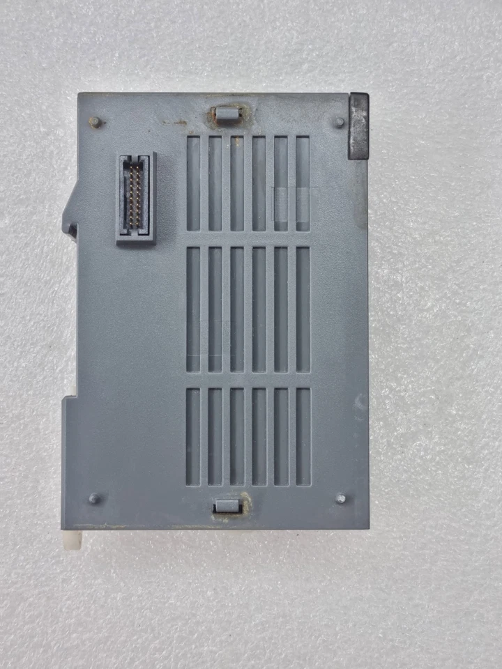 LS XBF-AD04A A/D CONVERTER 4 Channel ANALOG INPUT MODULE (Tested Working)